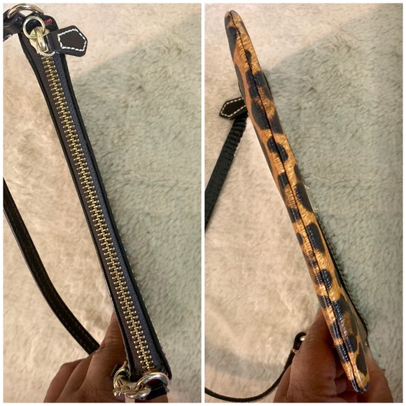 đź‘‘âś…PRICE FIRMâś…Dooney & Bourke Mini Leopard Clutch Bag - Picture 10 of 17